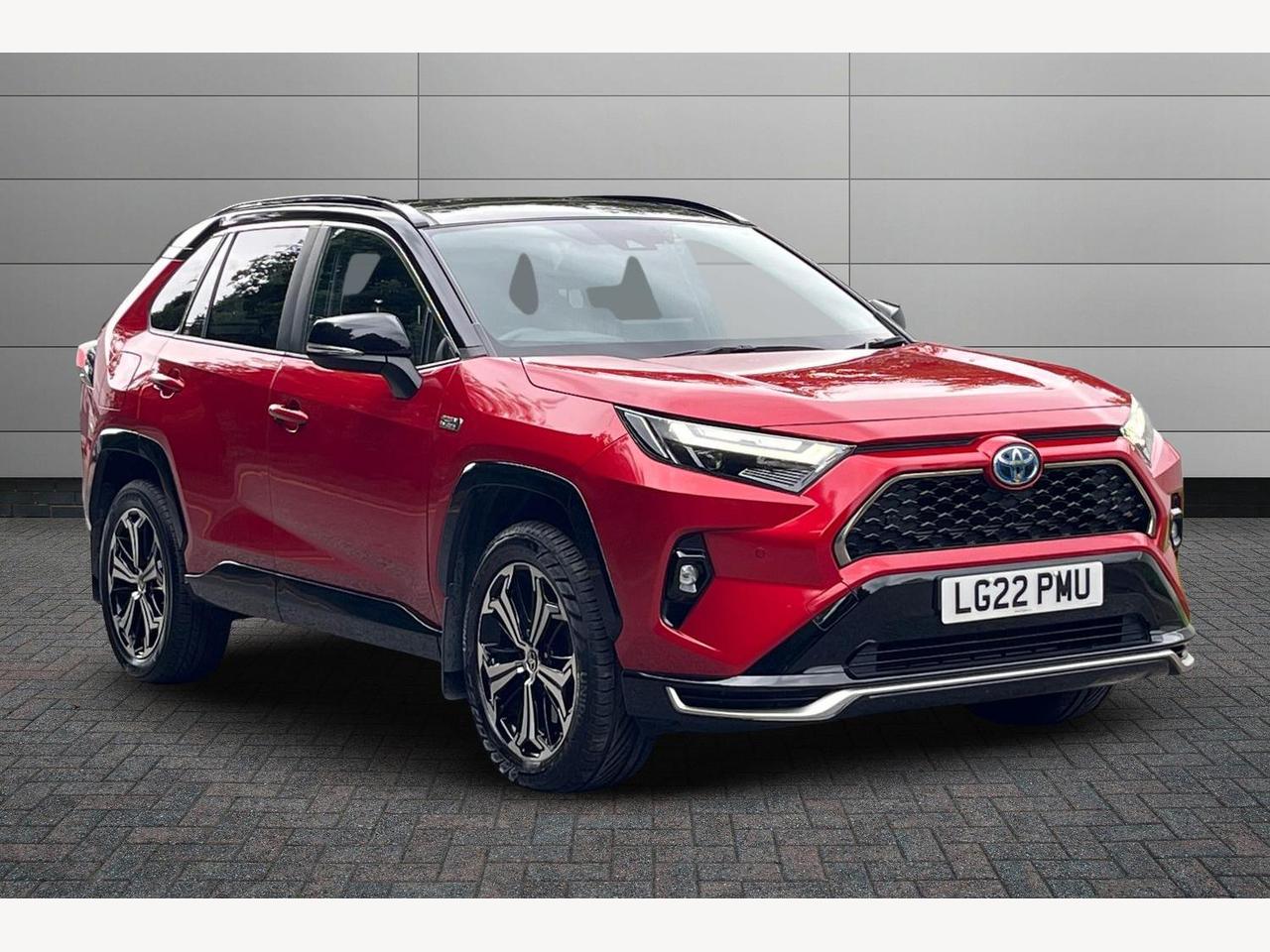 Main listing image - Toyota RAV4