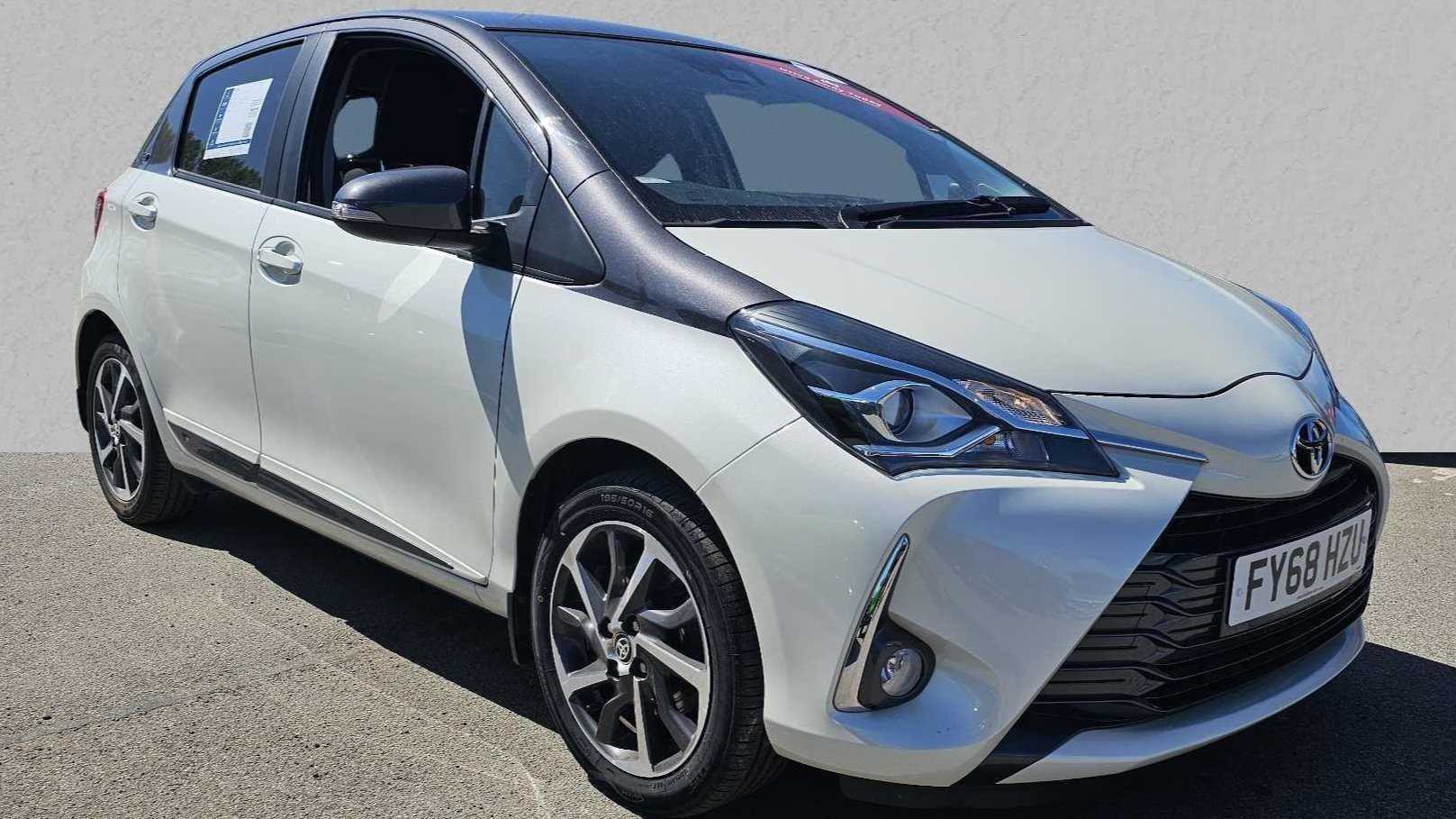 Main listing image - Toyota Yaris