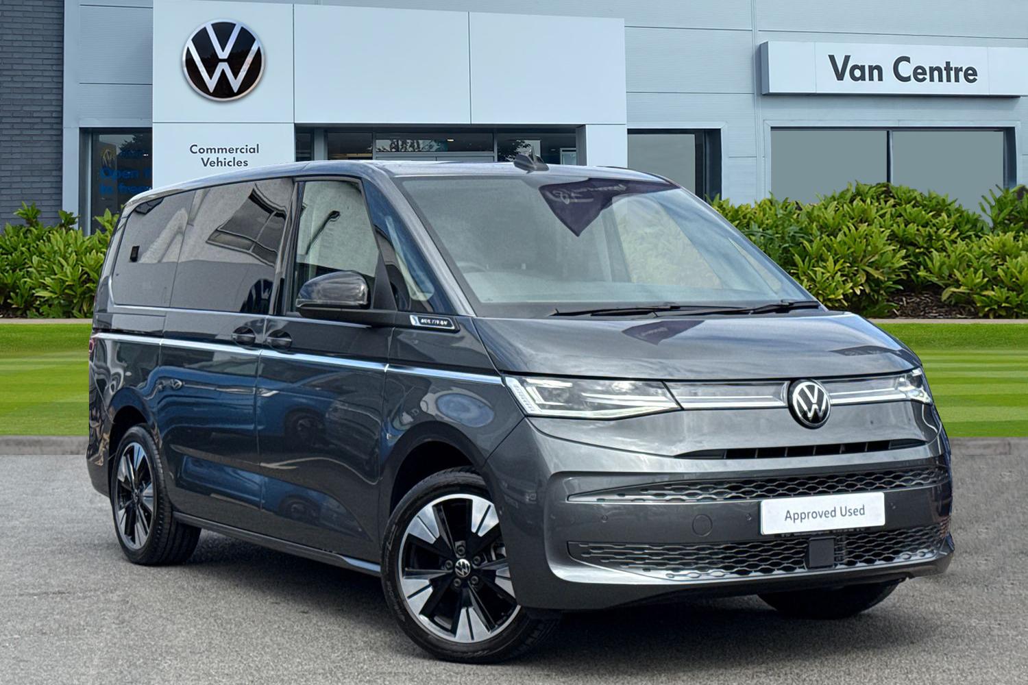 Main listing image - Volkswagen Multivan