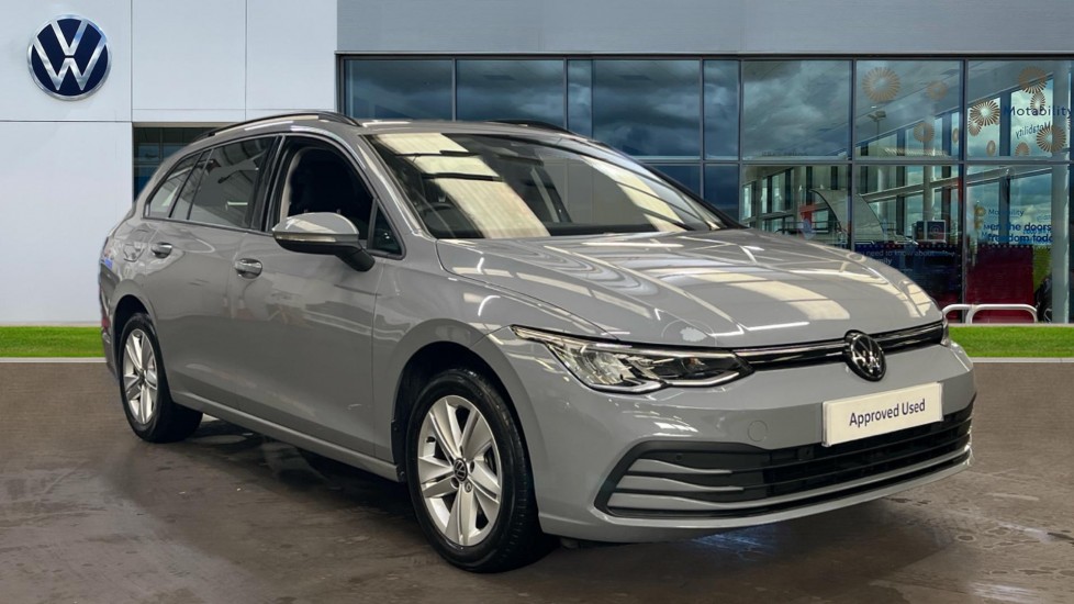 Main listing image - Volkswagen Golf Estate