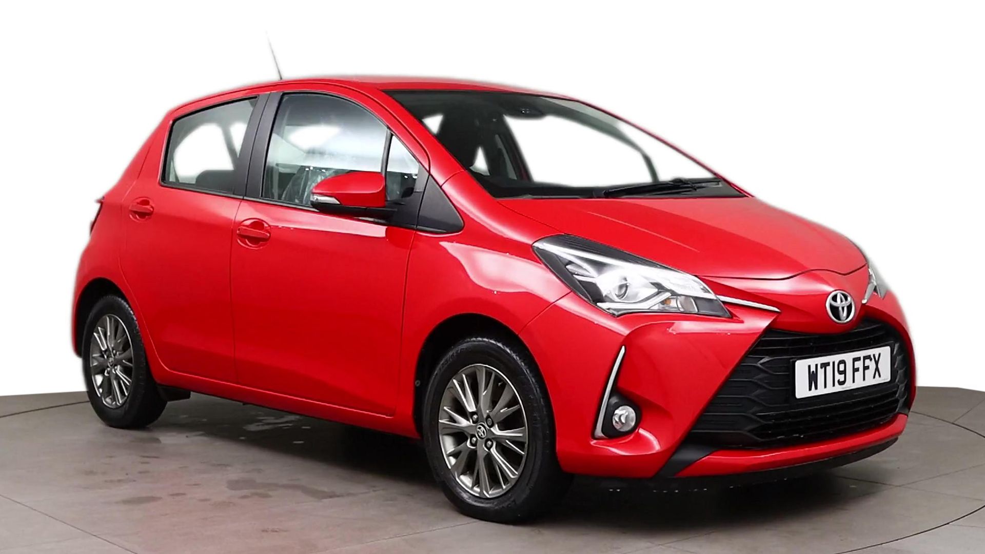 Main listing image - Toyota Yaris