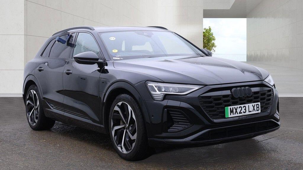 Main listing image - Audi Q8