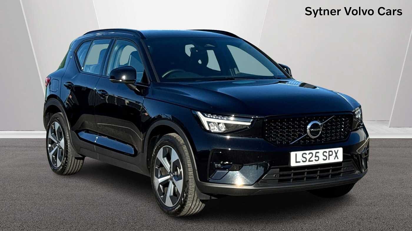 Main listing image - Volvo XC40