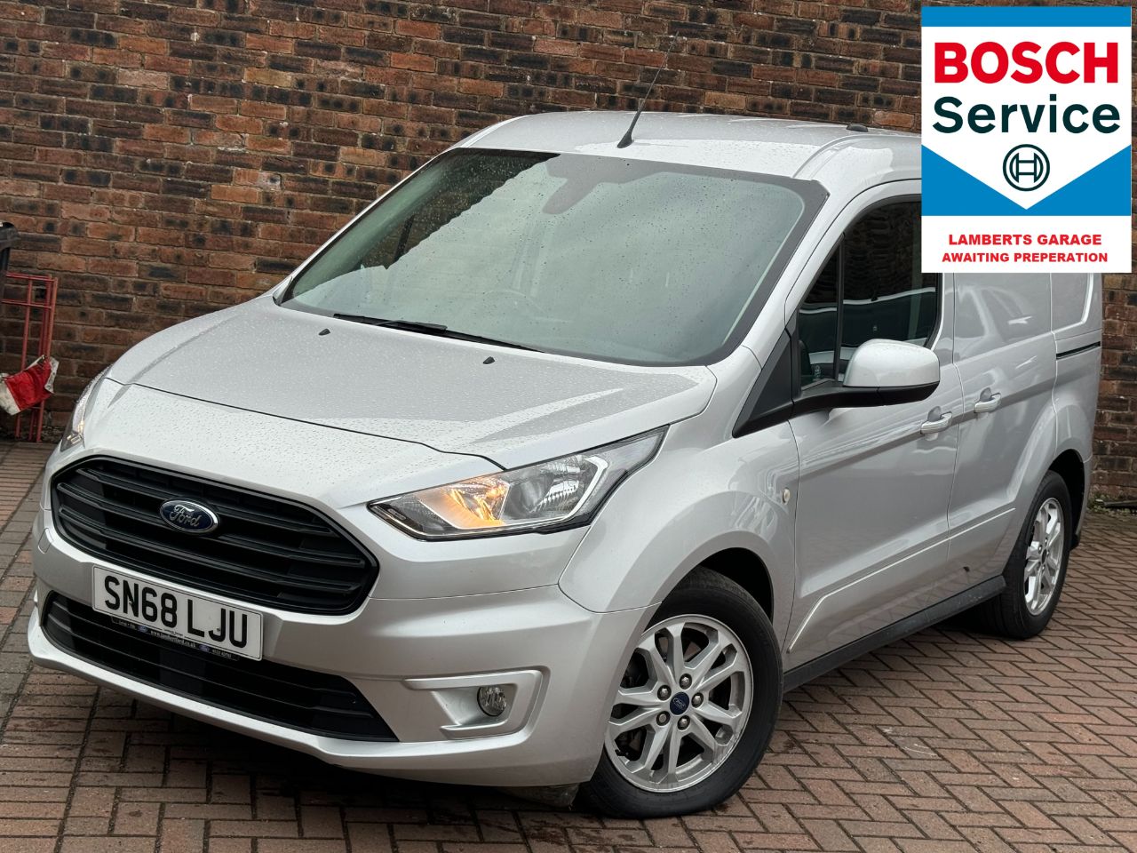 Main listing image - Ford Transit Connect