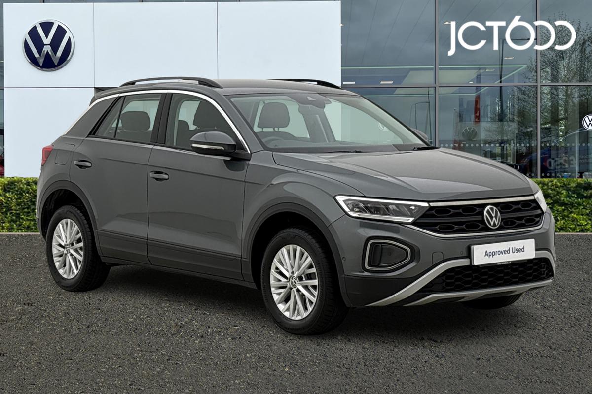 Main listing image - Volkswagen T-Roc