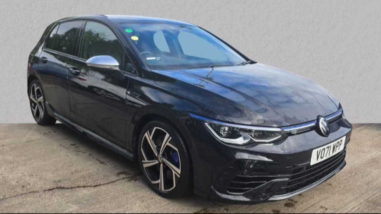 Main listing image - Volkswagen Golf R