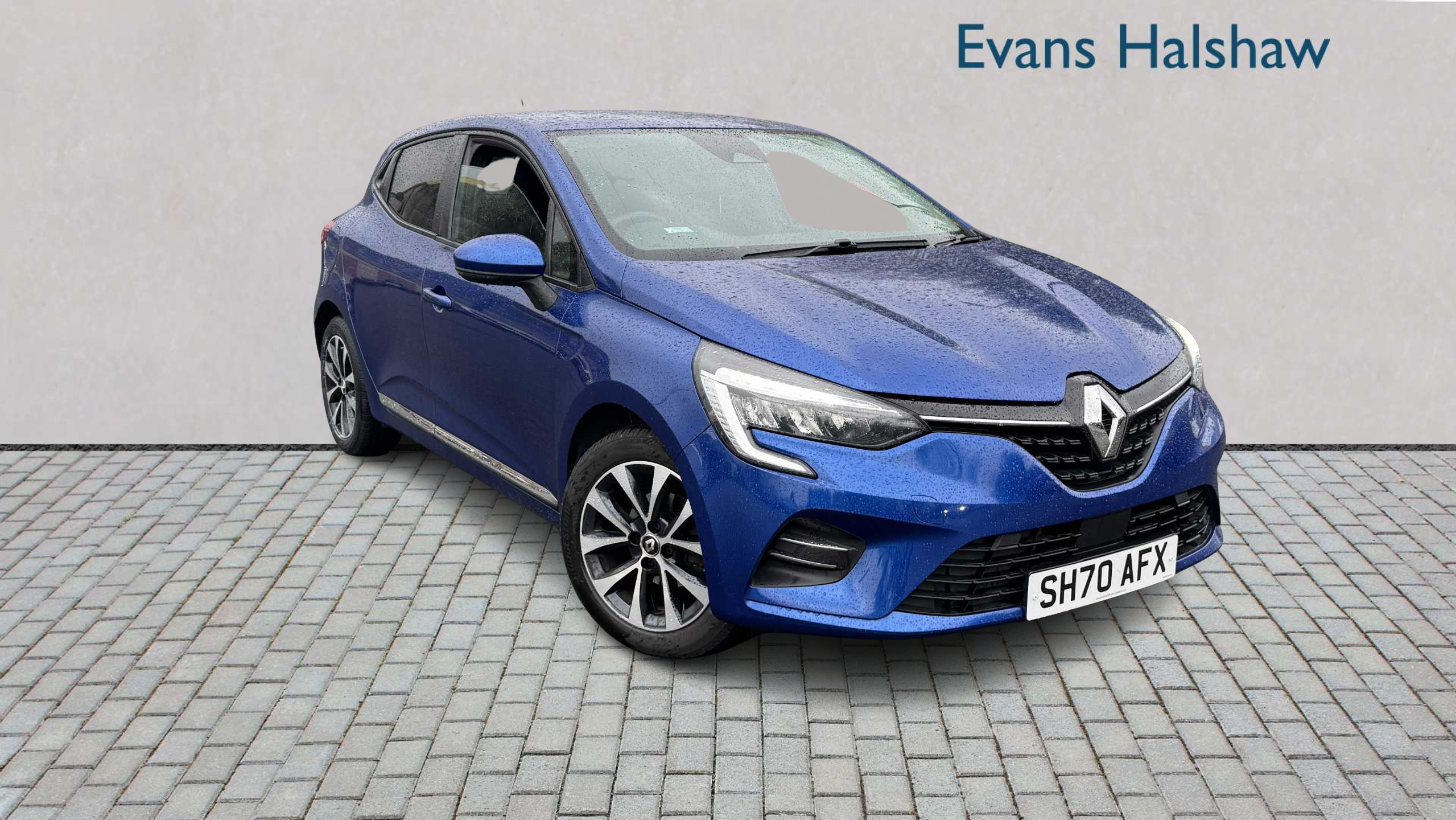 Main listing image - Renault Clio