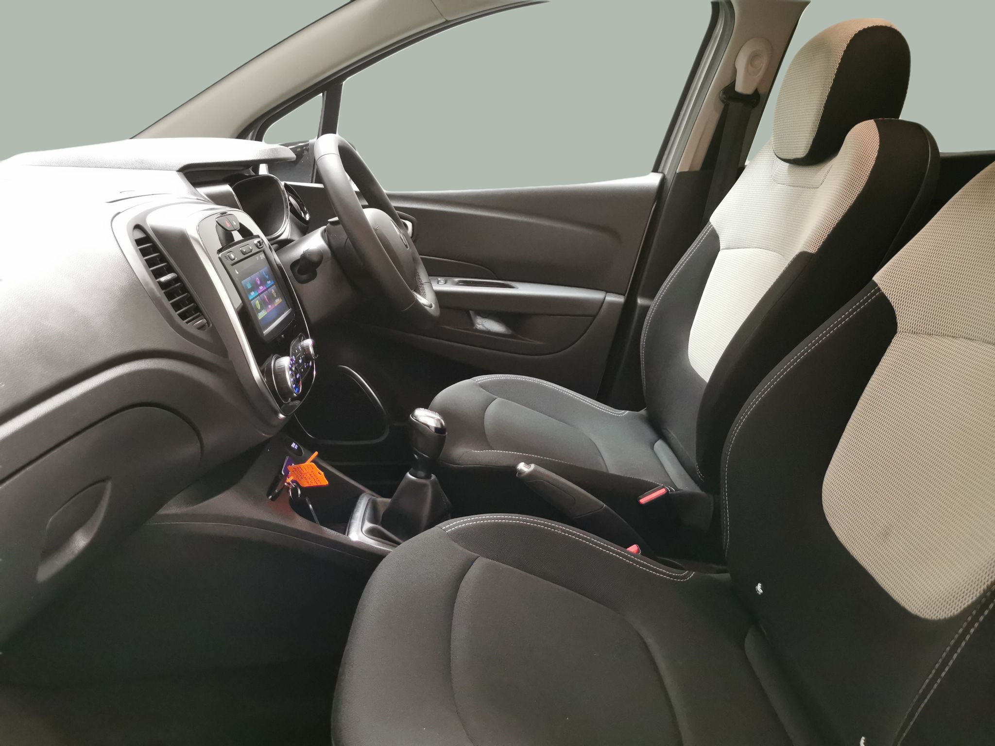 Main listing image - Renault Captur