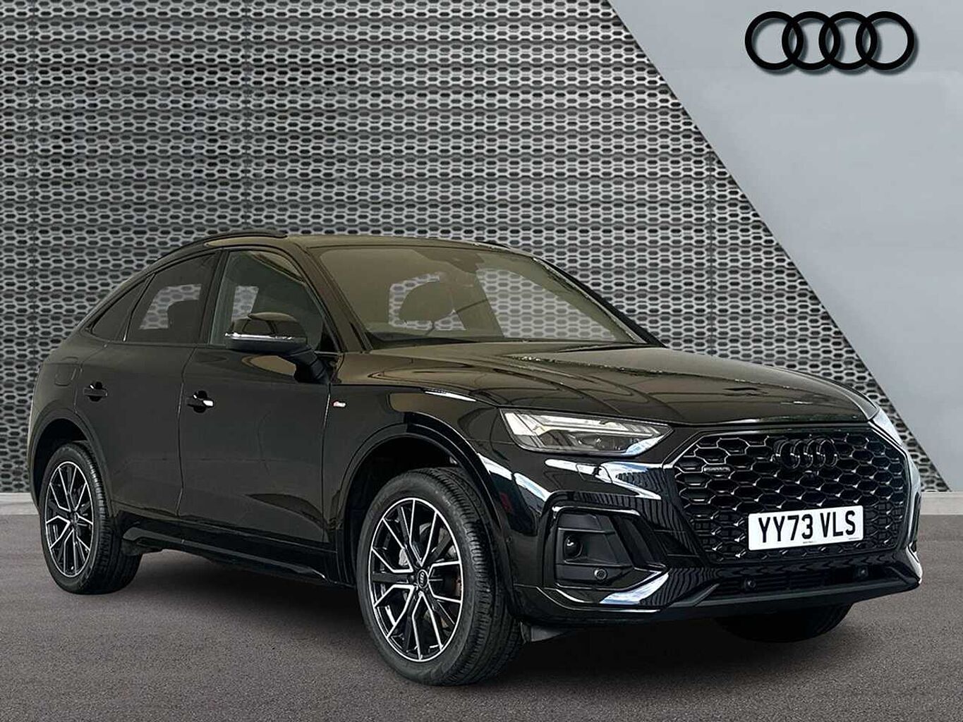 Main listing image - Audi Q5