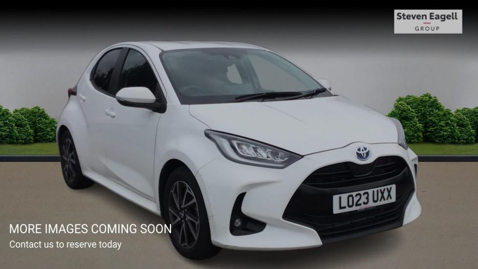 Main listing image - Toyota Yaris