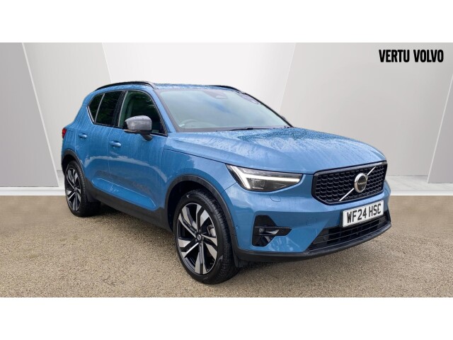 Main listing image - Volvo XC40