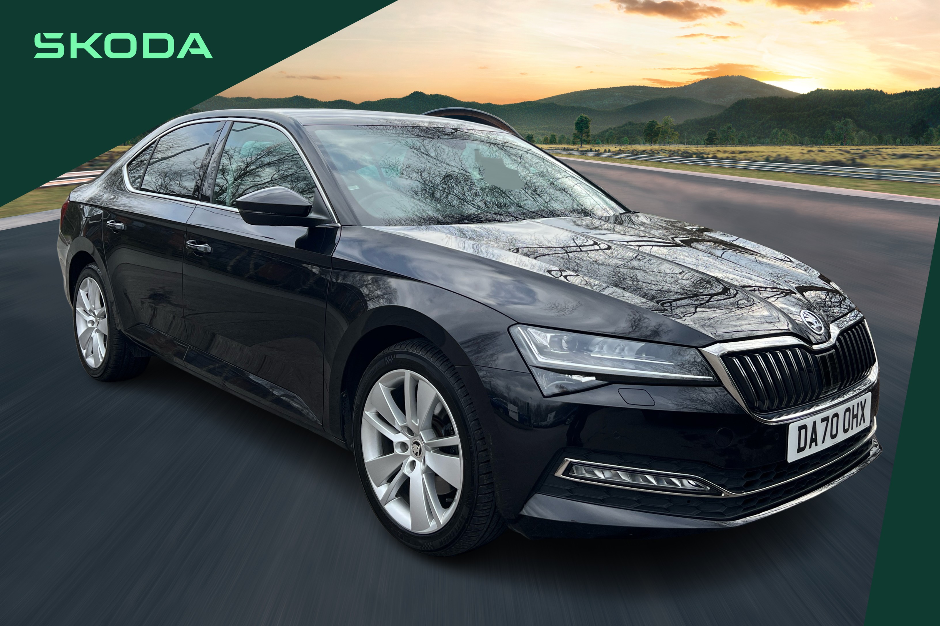 Main listing image - Skoda Superb