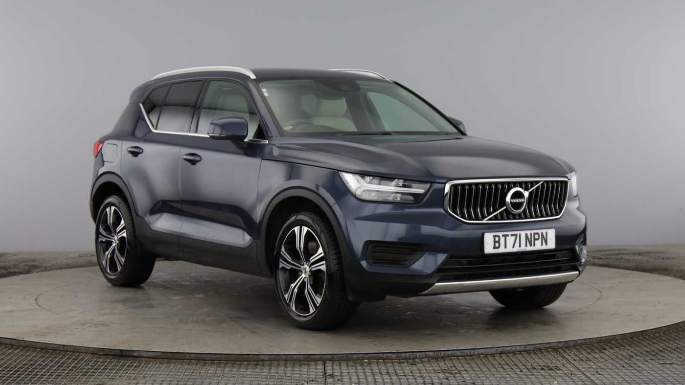 Main listing image - Volvo XC40 Recharge