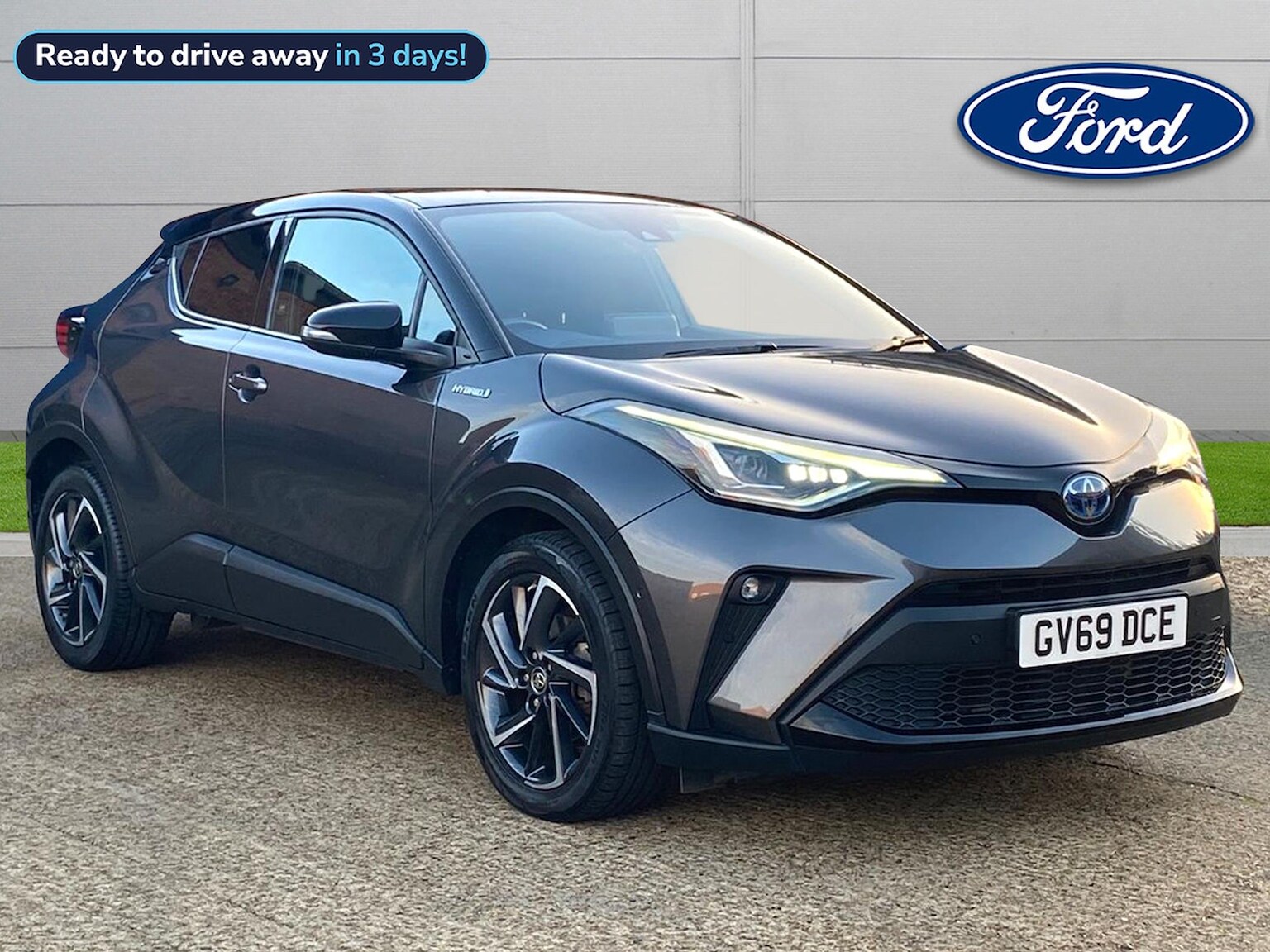 Main listing image - Toyota C-HR