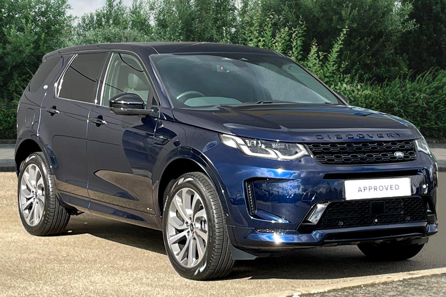 Main listing image - Land Rover Discovery Sport