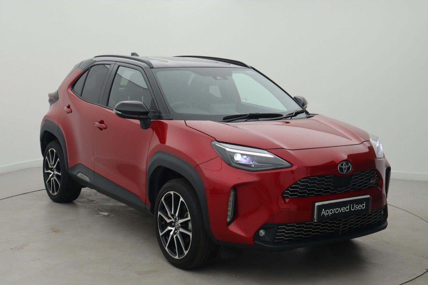 Main listing image - Toyota Yaris Cross