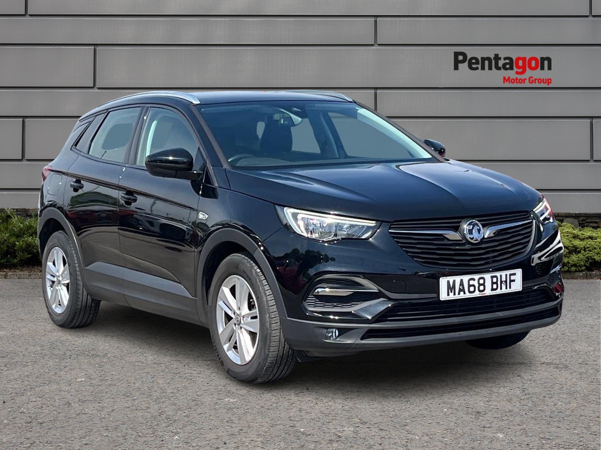 Main listing image - Vauxhall Grandland X