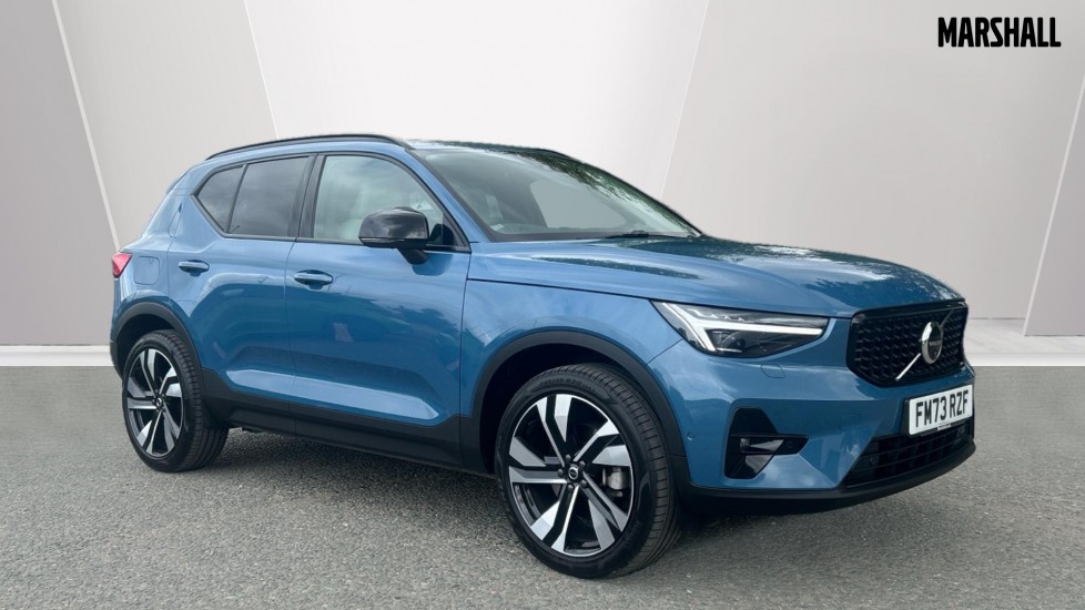 Main listing image - Volvo XC40
