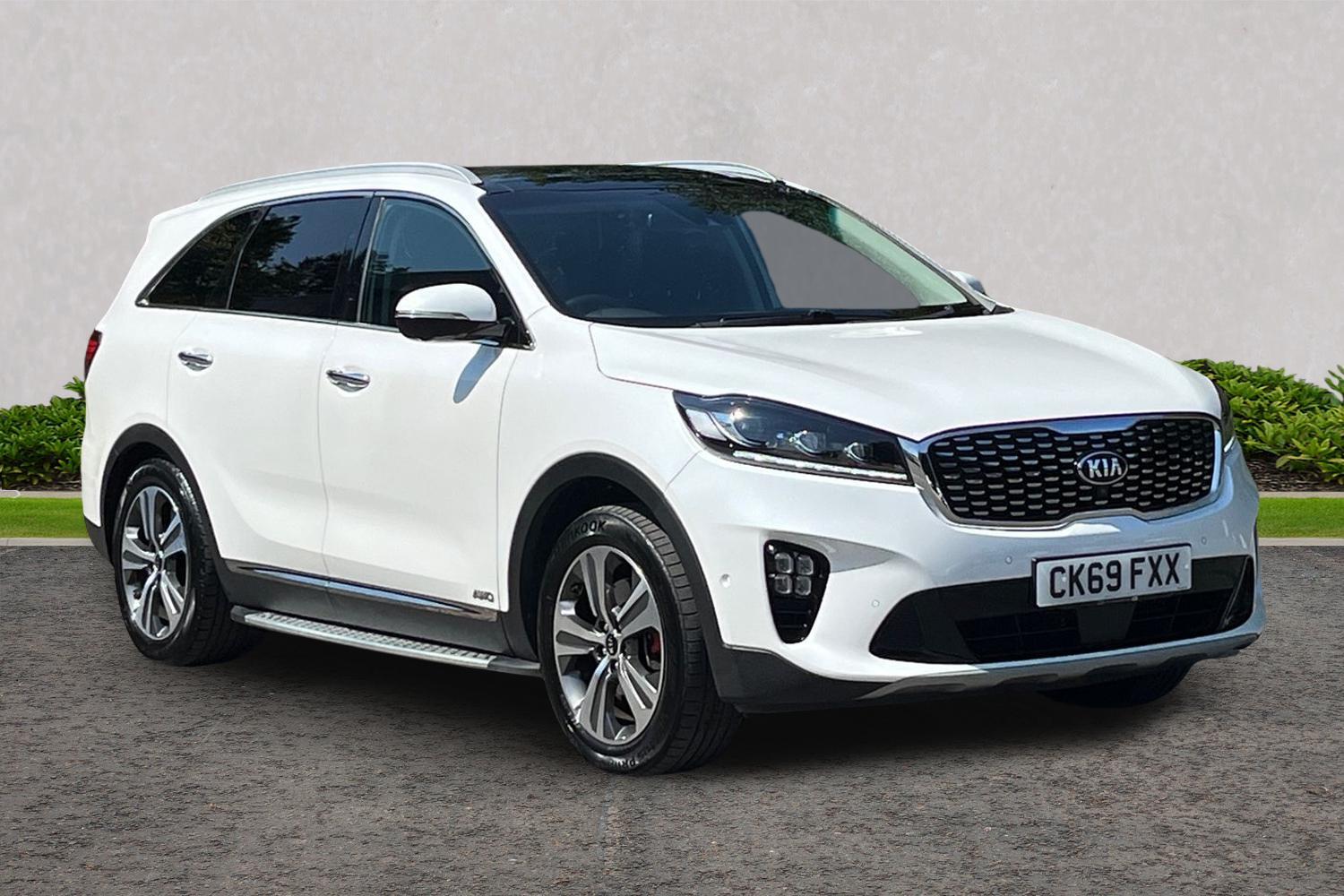 Main listing image - Kia Sorento