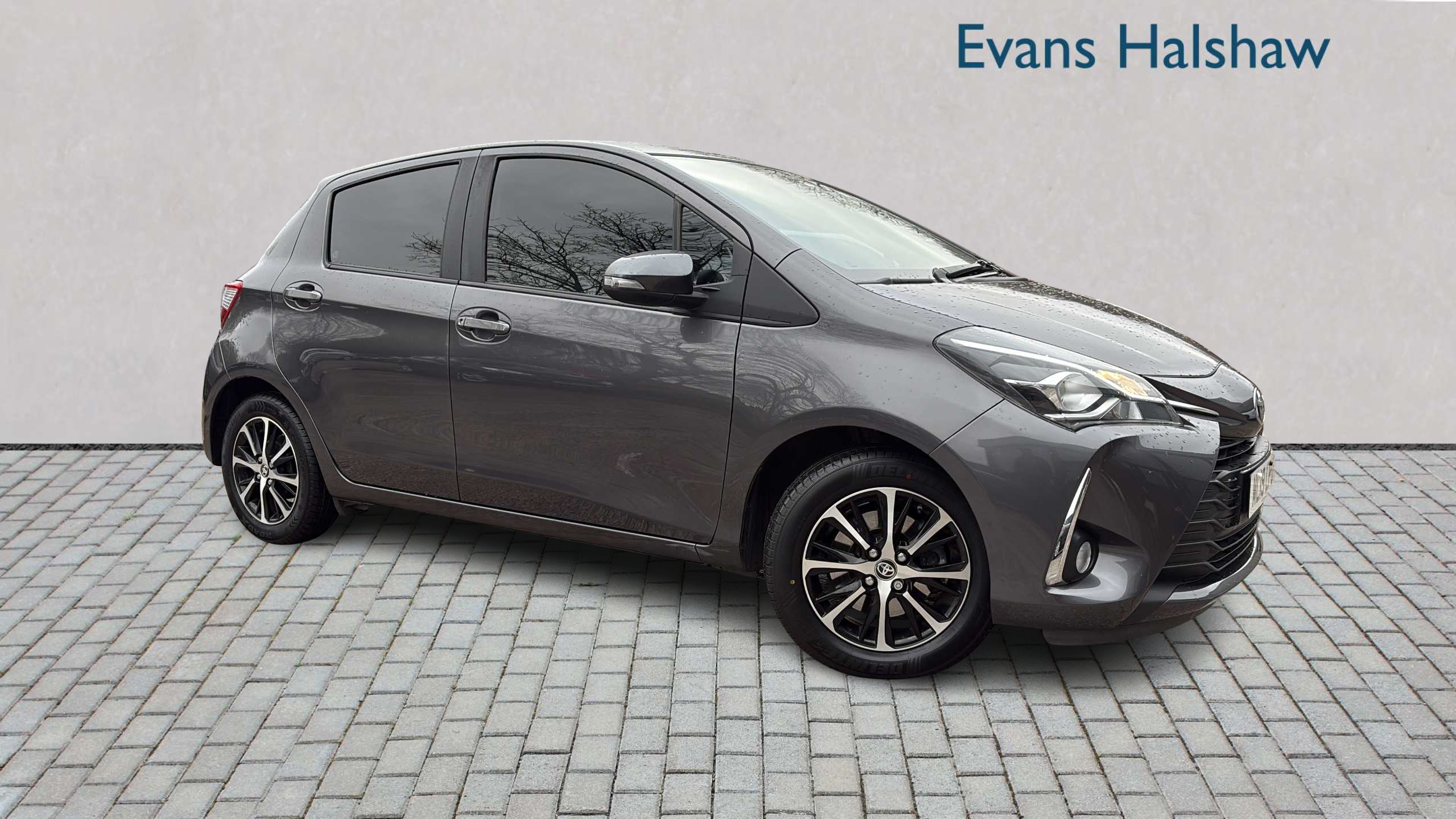Main listing image - Toyota Yaris
