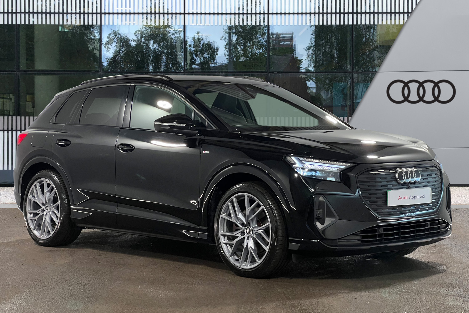 Main listing image - Audi Q4