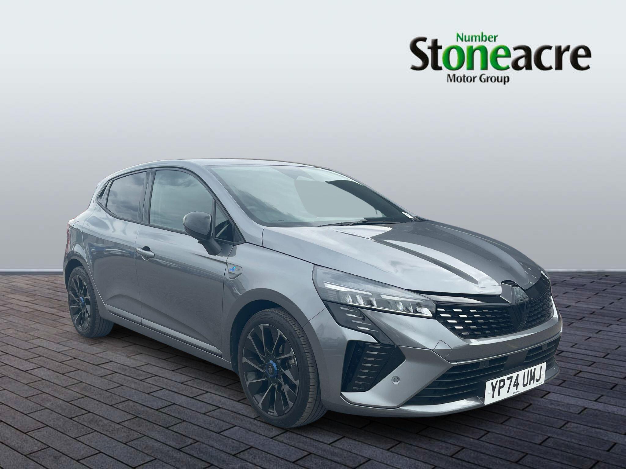 Main listing image - Renault Clio