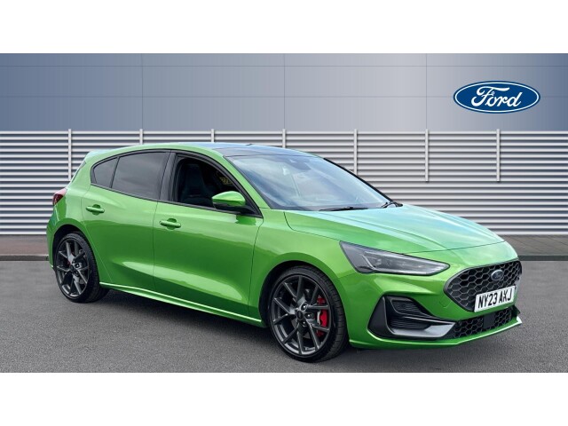 Main listing image - Ford Focus ST