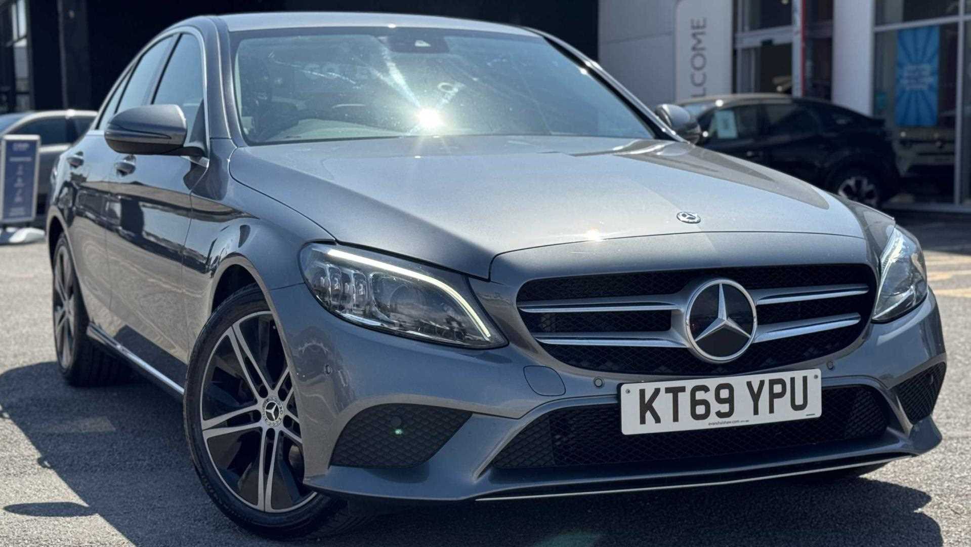 Main listing image - Mercedes-Benz C-Class