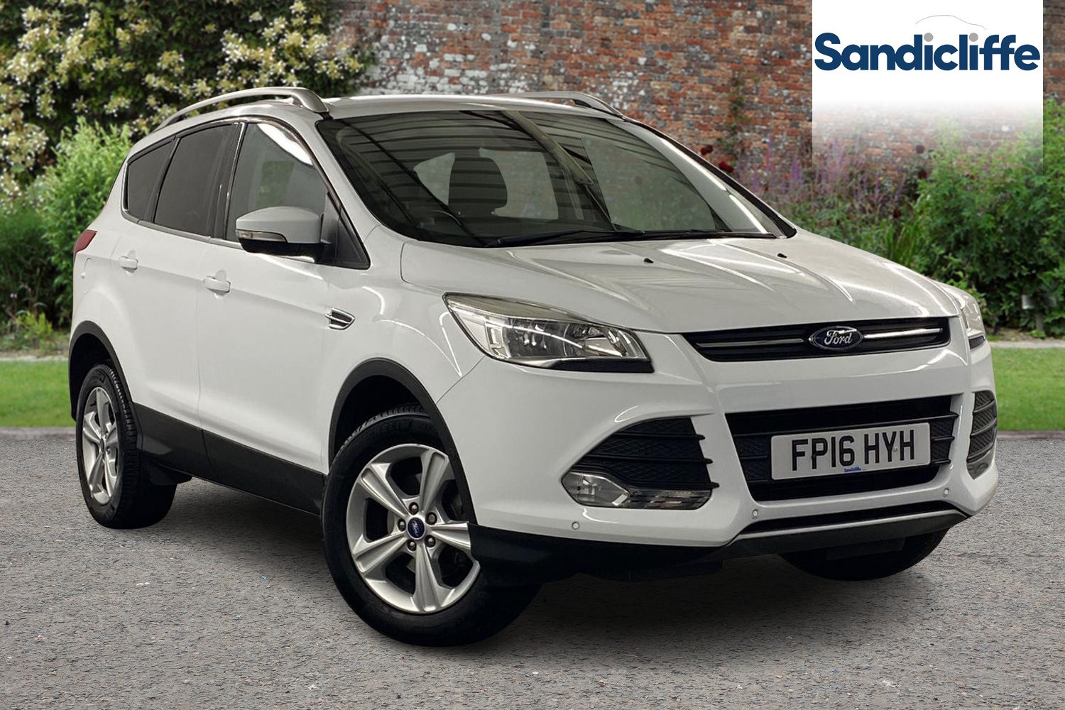 Main listing image - Ford Kuga