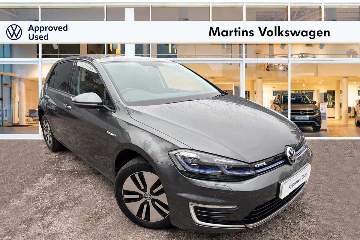 Main listing image - Volkswagen e-Golf