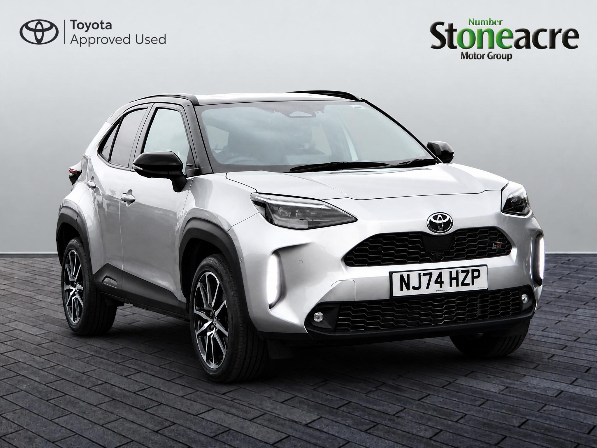 Main listing image - Toyota Yaris Cross
