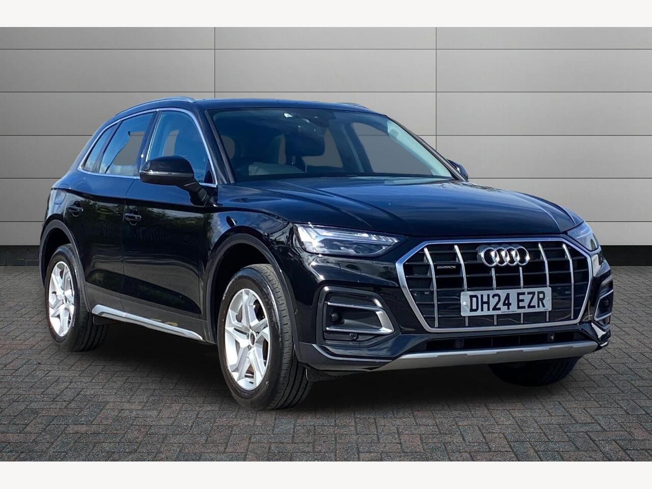 Main listing image - Audi Q5