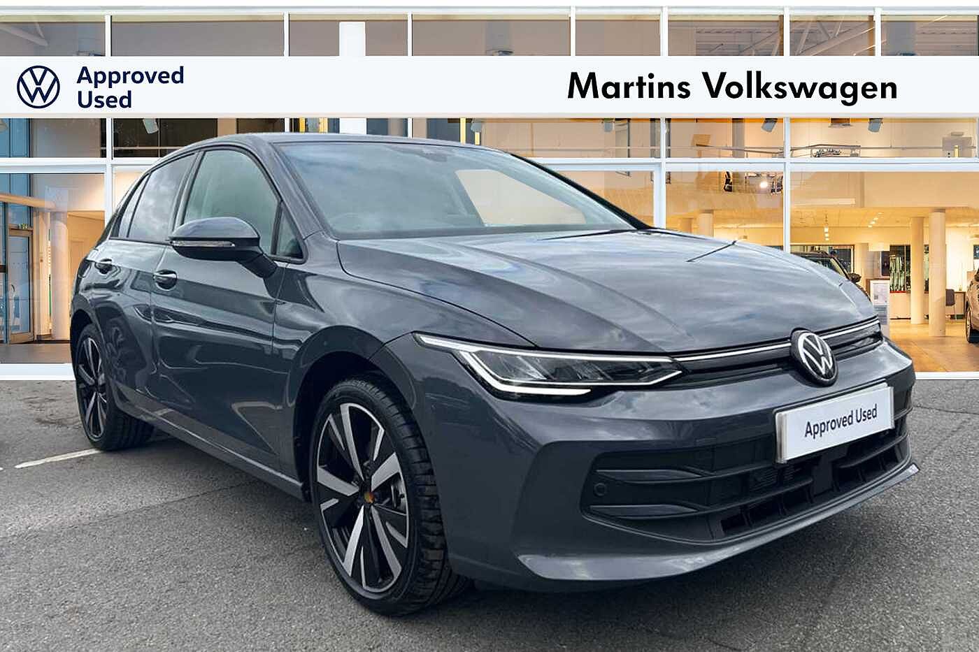 Main listing image - Volkswagen Golf