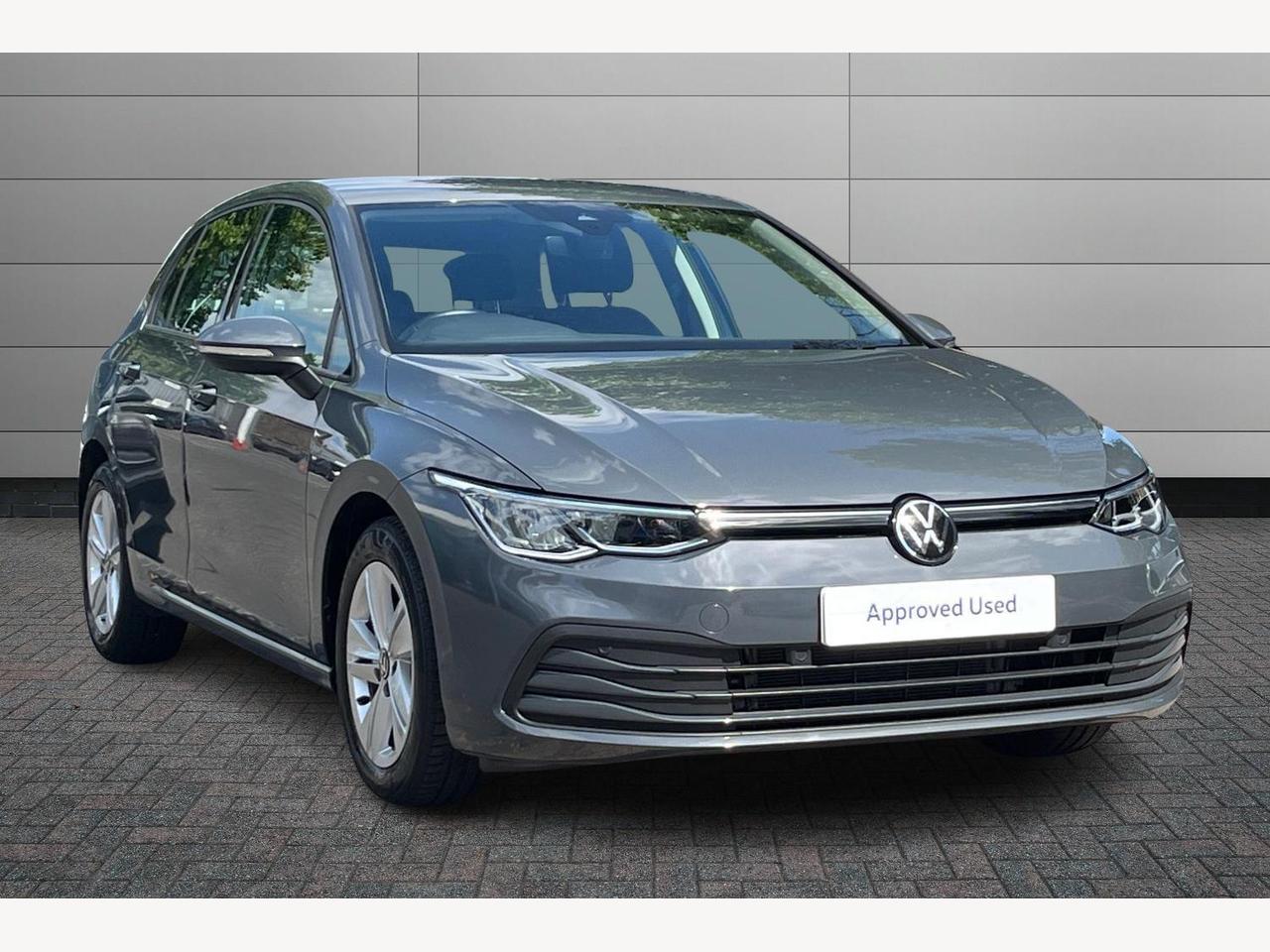 Main listing image - Volkswagen Golf