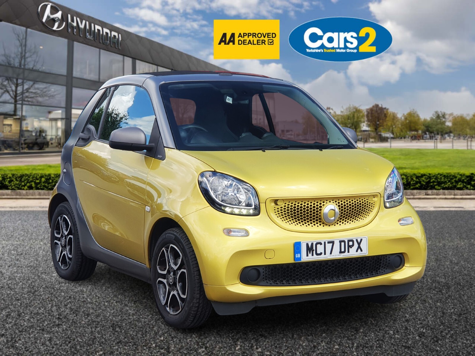 Main listing image - Smart Fortwo Cabrio
