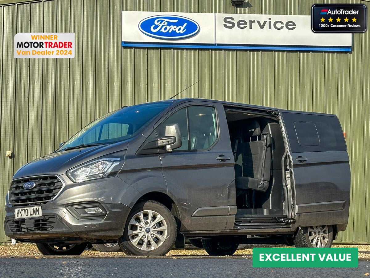 Main listing image - Ford Transit Custom