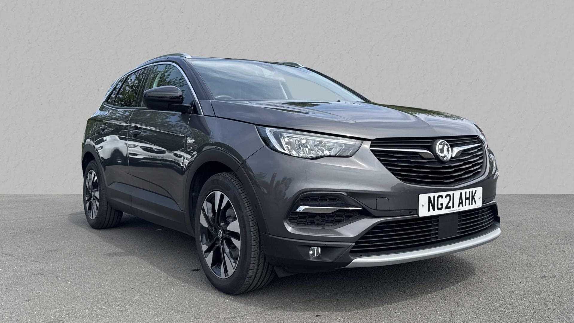 Main listing image - Vauxhall Grandland X