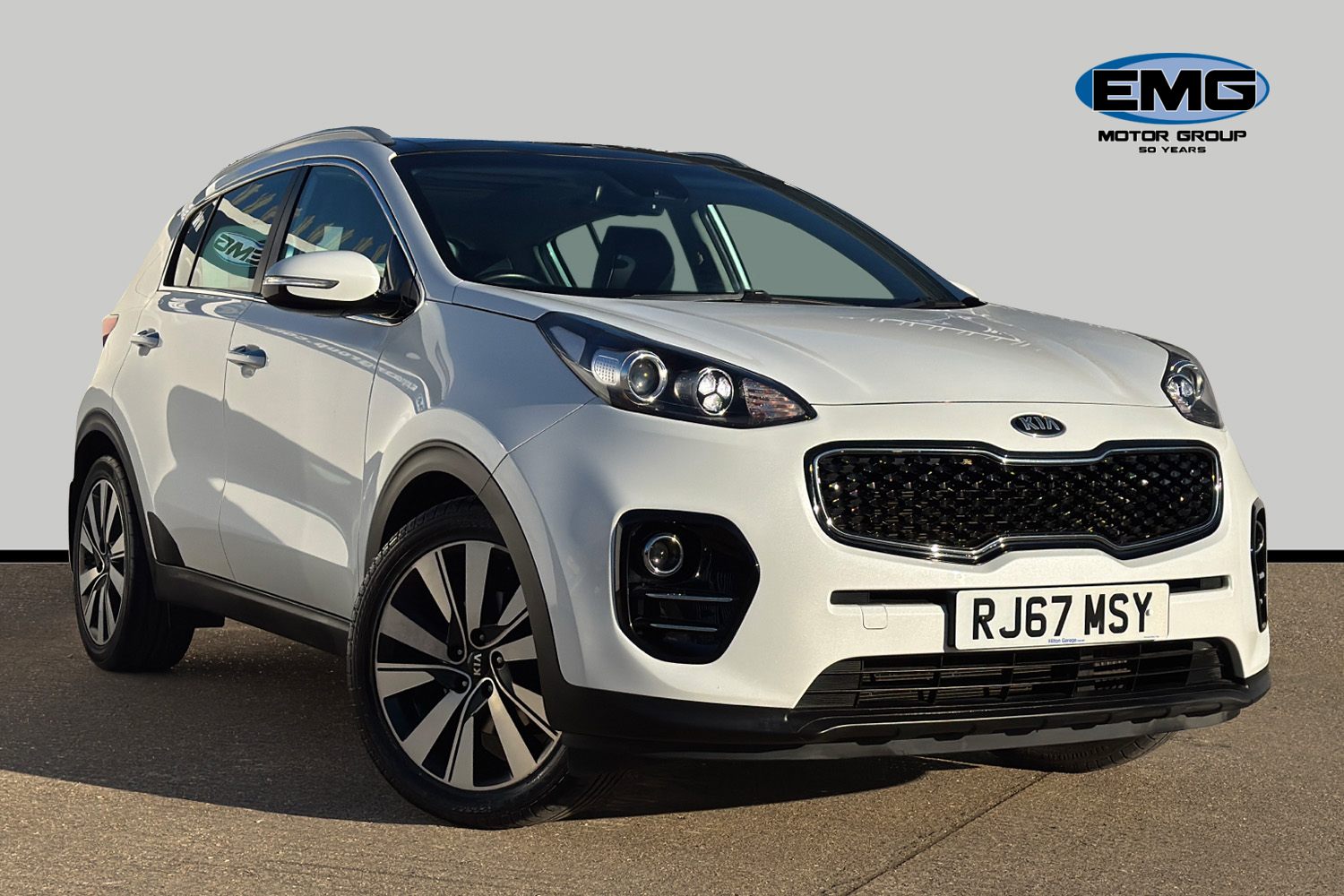 Main listing image - Kia Sportage