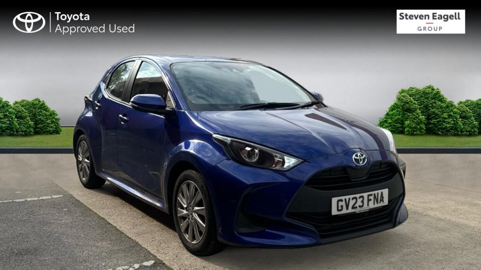 Main listing image - Toyota Yaris