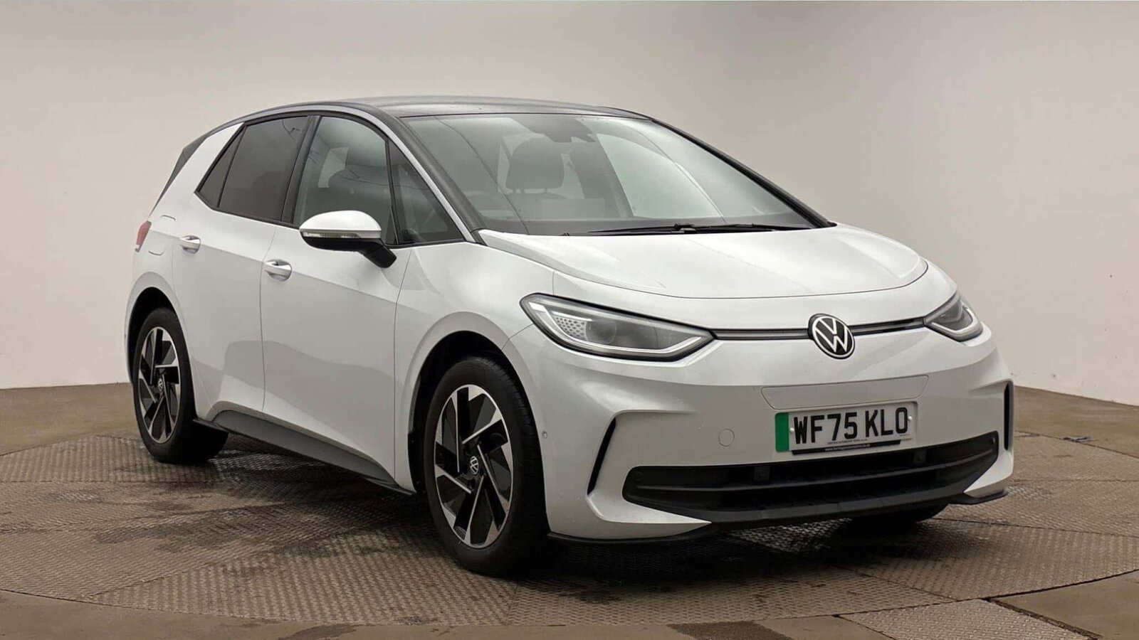Main listing image - Volkswagen ID.3