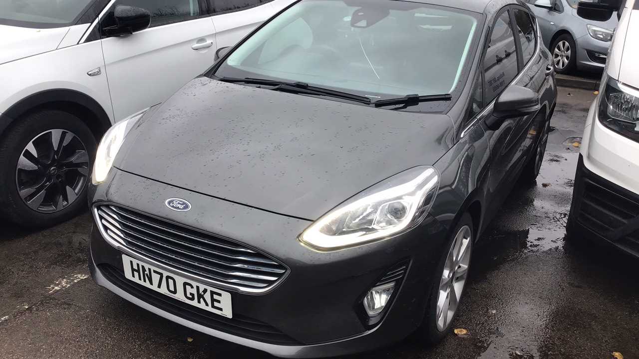 Main listing image - Ford Fiesta