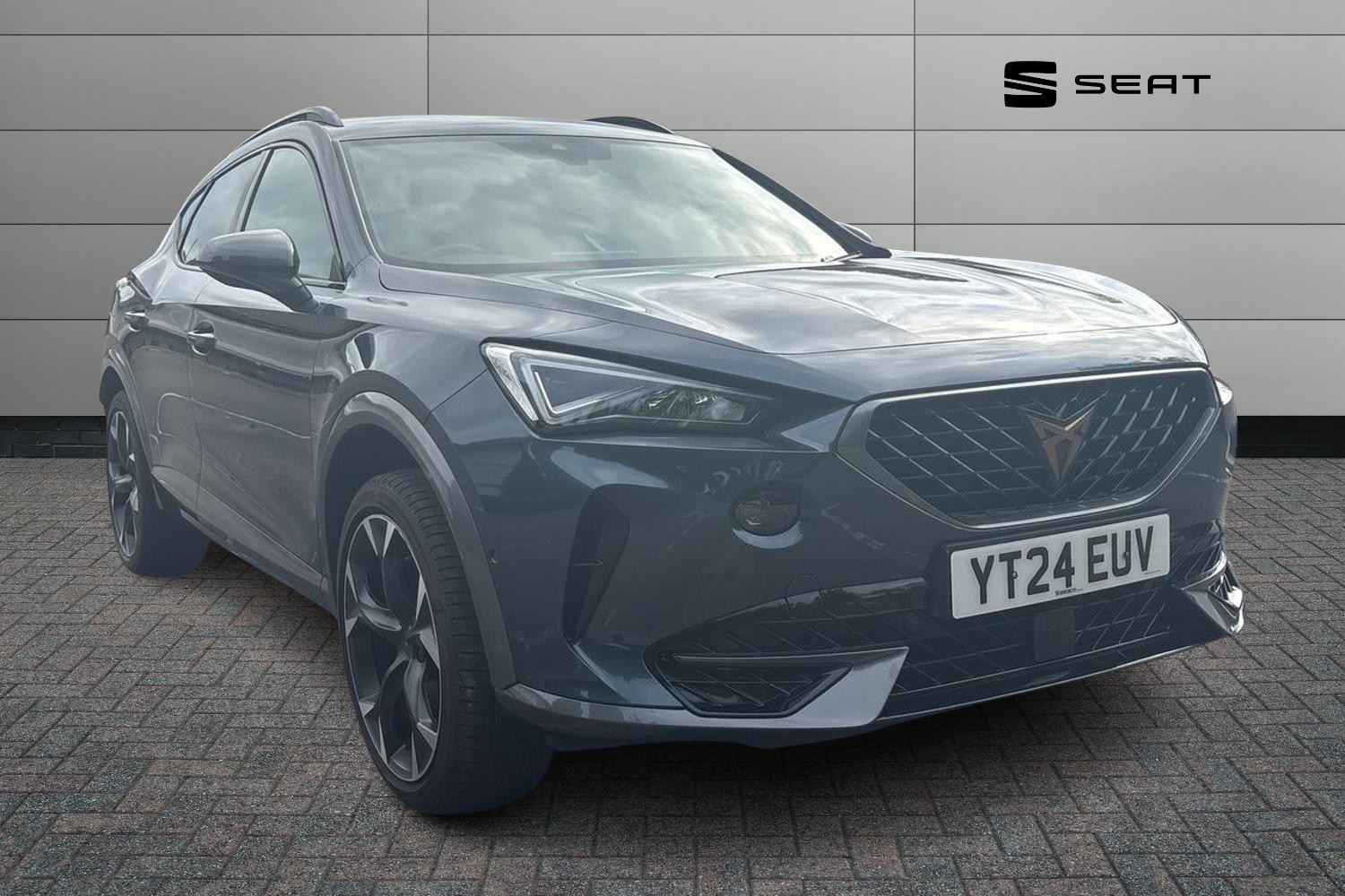 Main listing image - Cupra Formentor
