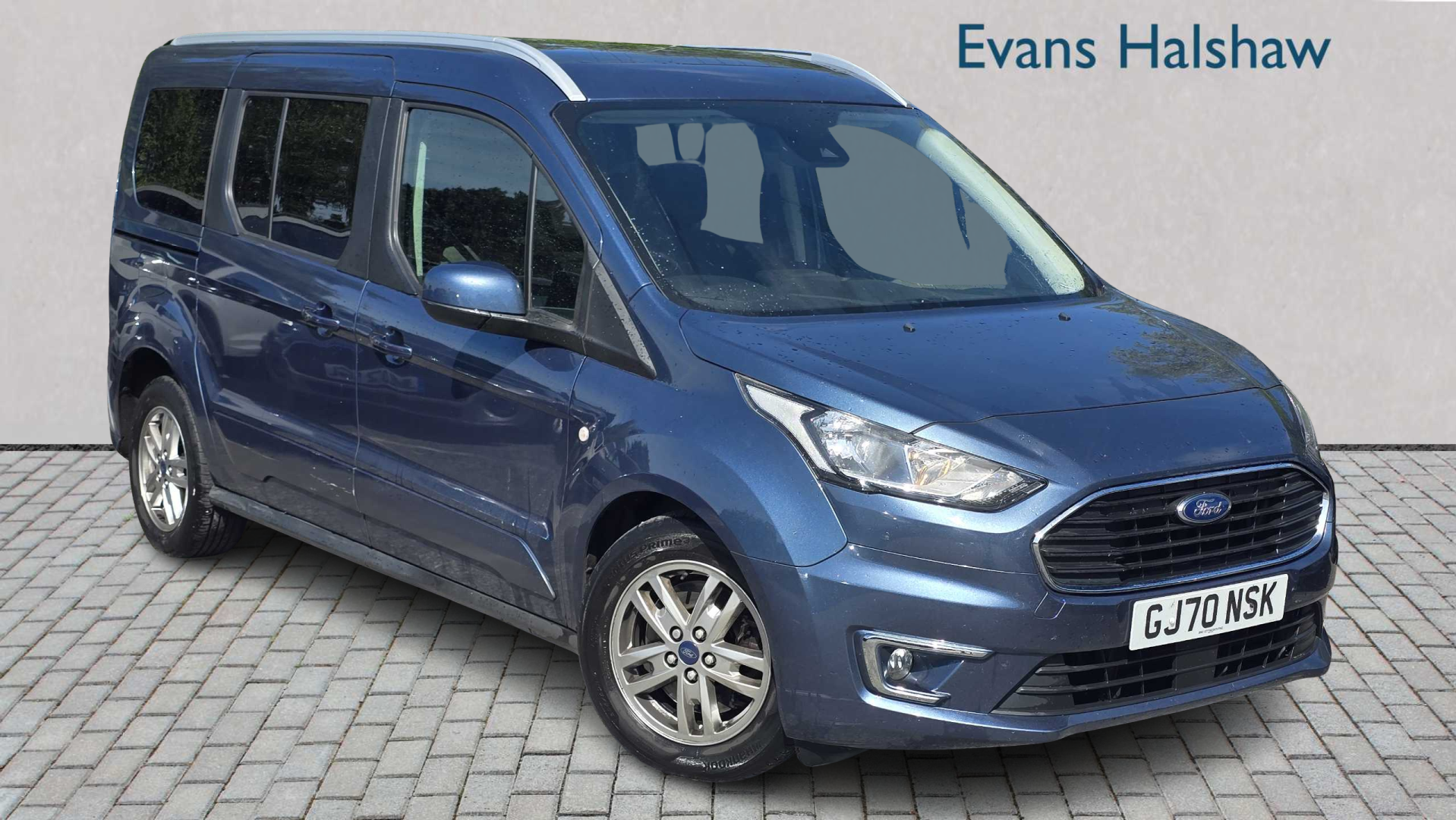 Main listing image - Ford Grand Tourneo Connect