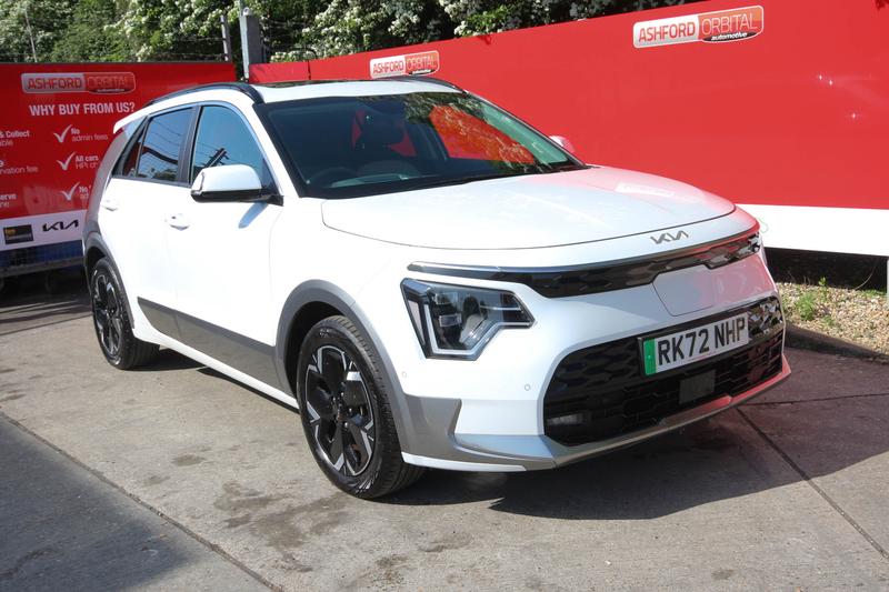 Main listing image - Kia Niro