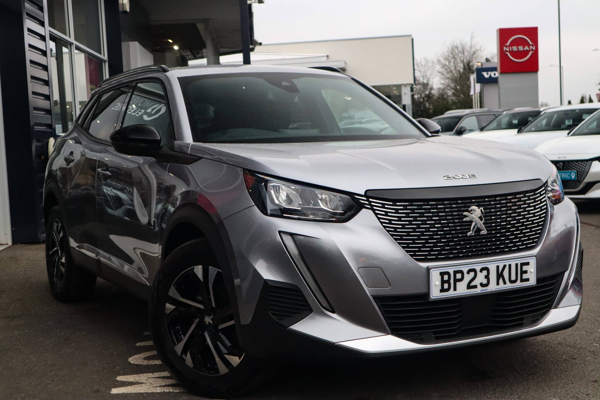 Main listing image - Peugeot 2008