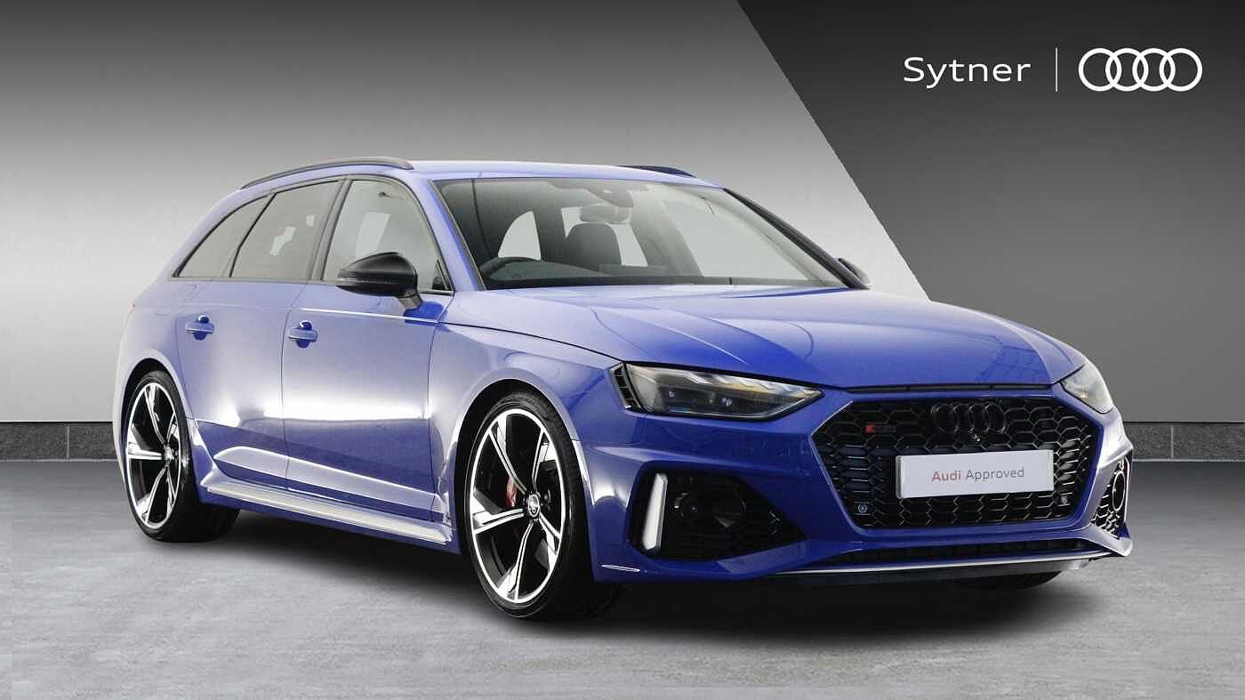 Main listing image - Audi RS4