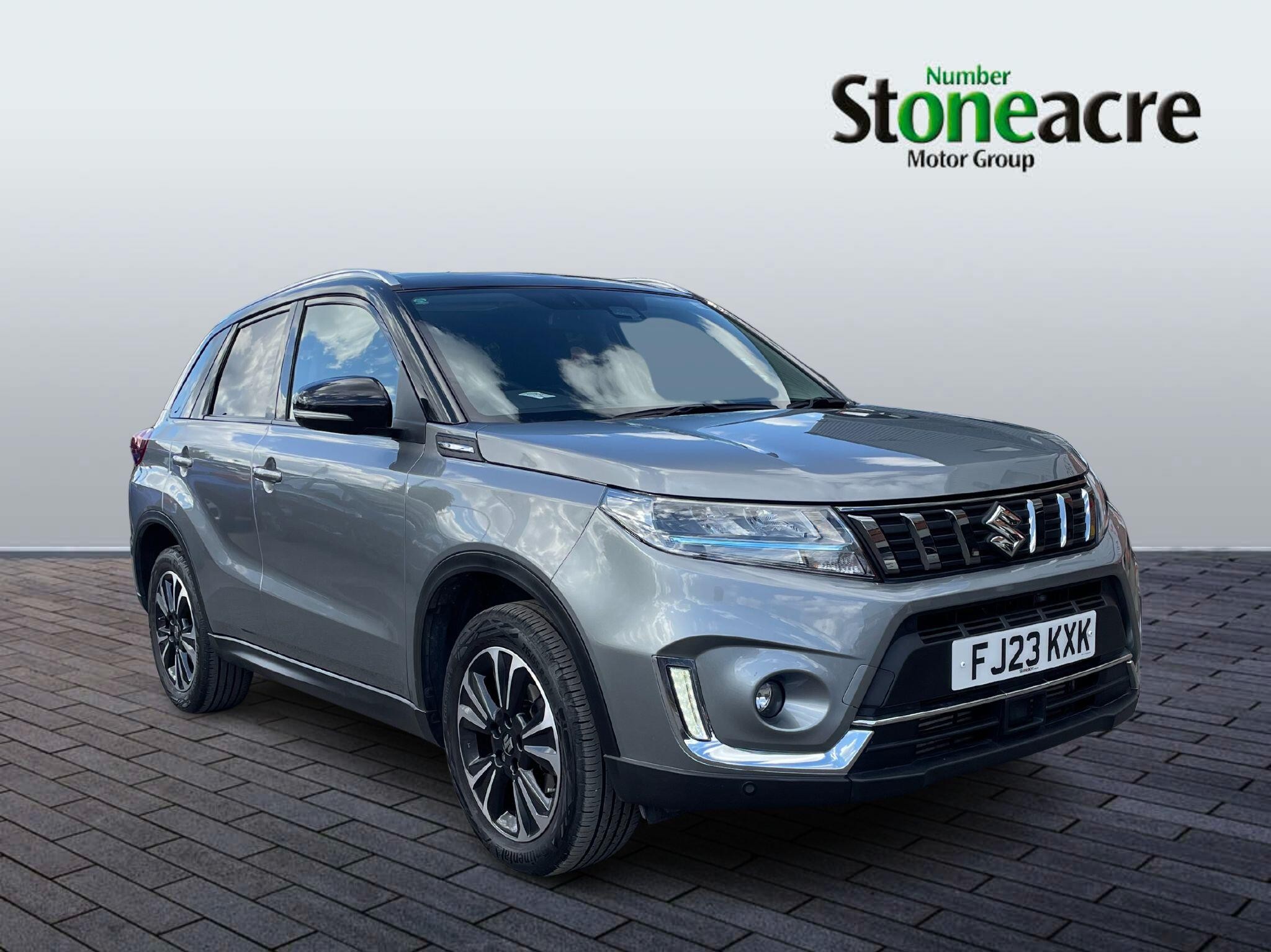 Main listing image - Suzuki Vitara