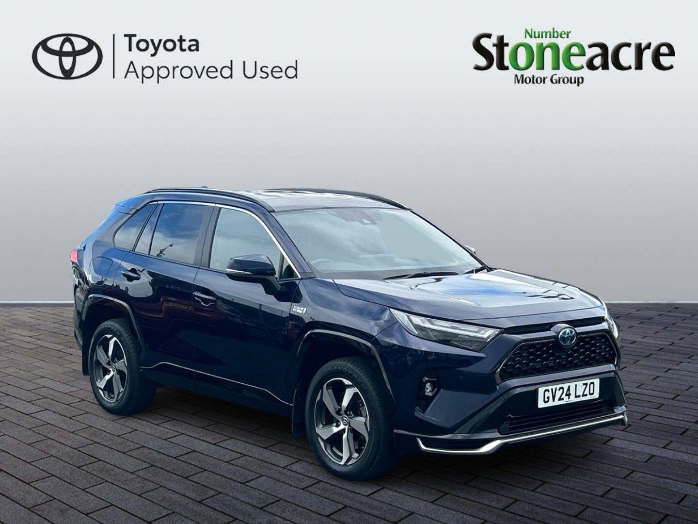 Main listing image - Toyota RAV4