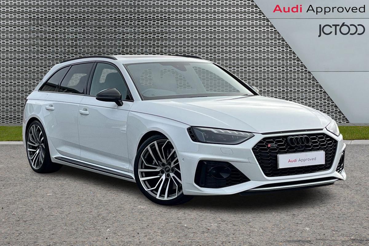 Main listing image - Audi RS4