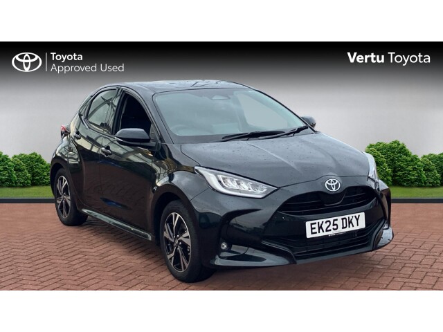 Main listing image - Toyota Yaris
